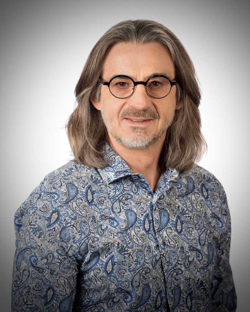 Dr. Michael Vallis